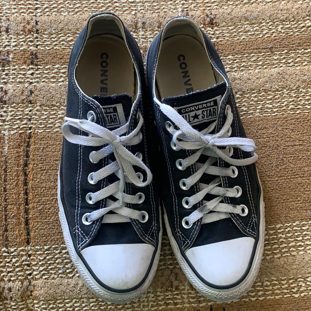 Converse , in good shape (: